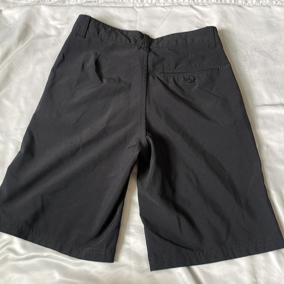 Fast dry material - Picture 2 of 2